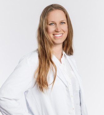 Dr. med. Anja Fink