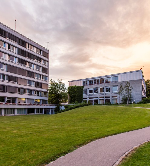 Die Lindenhofgruppe beschliesst Lohnmassnahmen 2025 in Höhe von insgesamt 1% und dankt ihren Mitarbeitenden